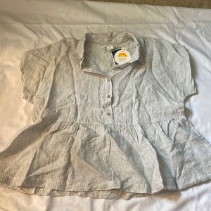 Adorable half button Flowy shirt